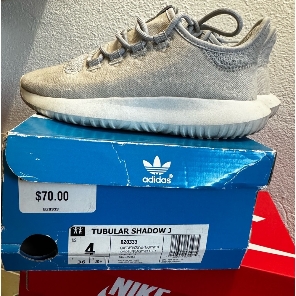 Adidas Tubular Shadow